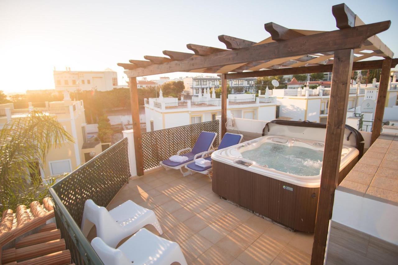 Villa Ria Rose, Alto Da Ria 23 - Jacuzzi And Beach 알보르 외부 사진